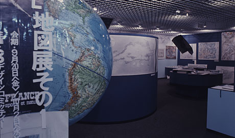 第155回デザインギャラリー1953「陸・海・山」地図展その1